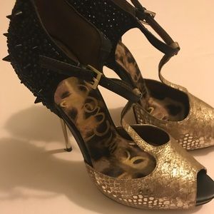 COPY - Sam Edelman pumps with spikes: fancy
